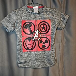 Marvel Avengers Size 5 Kids Tee Shirt Captain America Ironman Hulk Thor